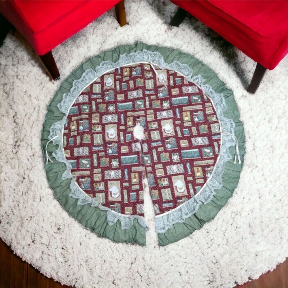Vtg Handmade Santa Quilt Christmas Tree Skirt 44" Ruffled Cottagecore Country